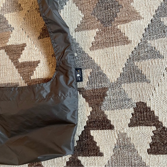 Gnhur silnyl sling bag NWOT - Picture 2 of 5